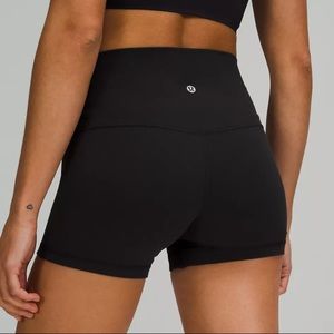 LIKE NEW Lululemon Align™ High-Rise Short 2”